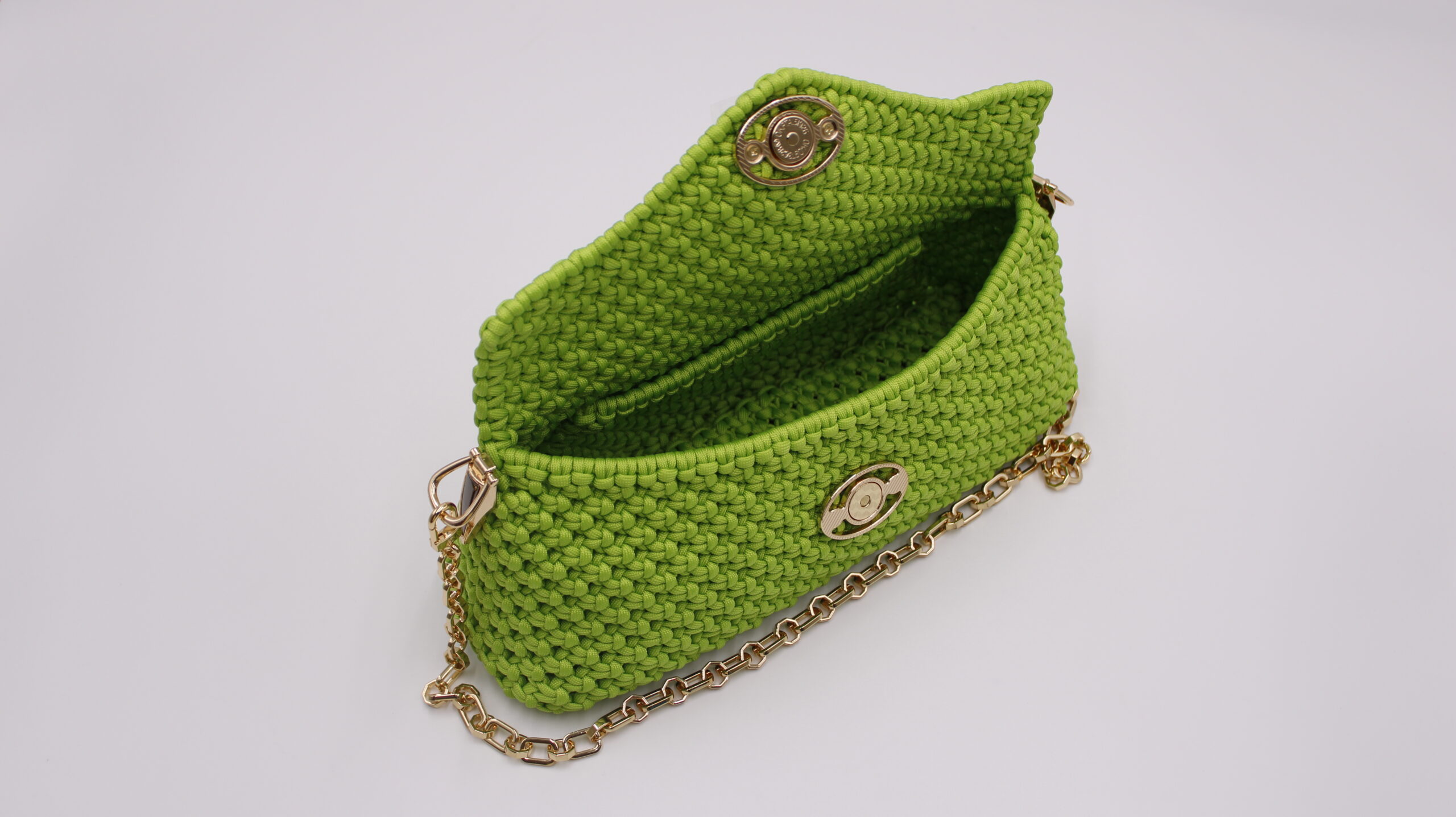 GREEN LEMON PURSE 100% HAN-WOVEN