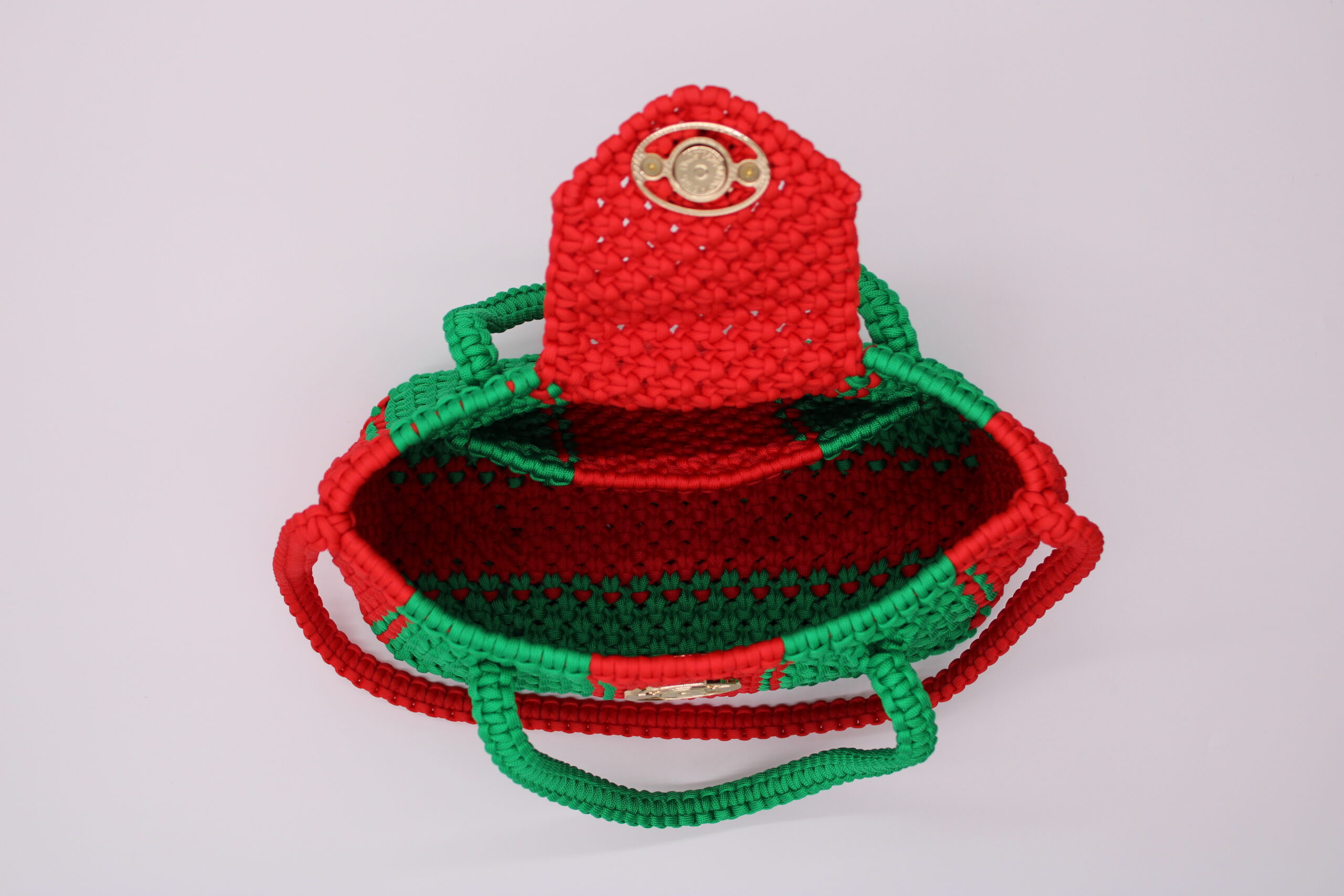 TOTE BAG GREEN AND RED COLOR WITH HALF CLOSED TOP 100% HAND-WOVEN
