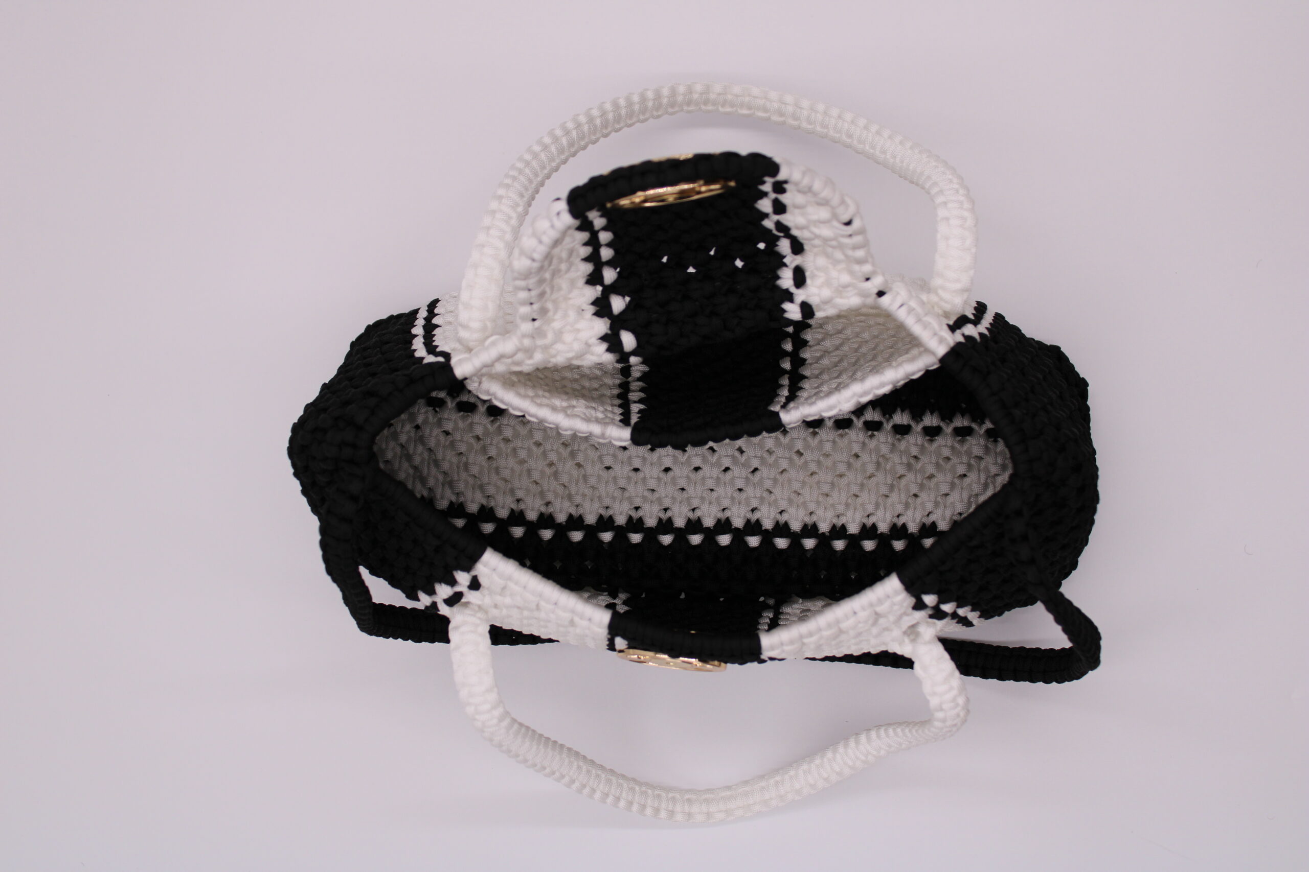 LONG TOTE BAG BLACK AND WHITE COLOR 100% HAND-WOVEN
