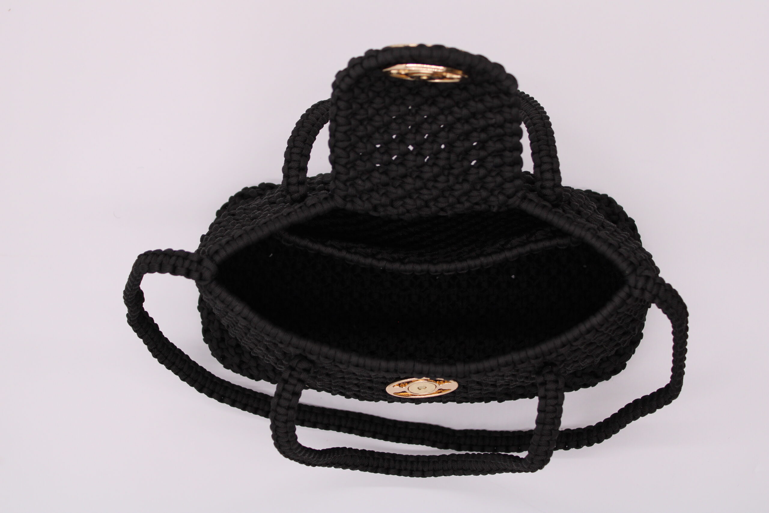 Black tote bag 100% Hand-woven