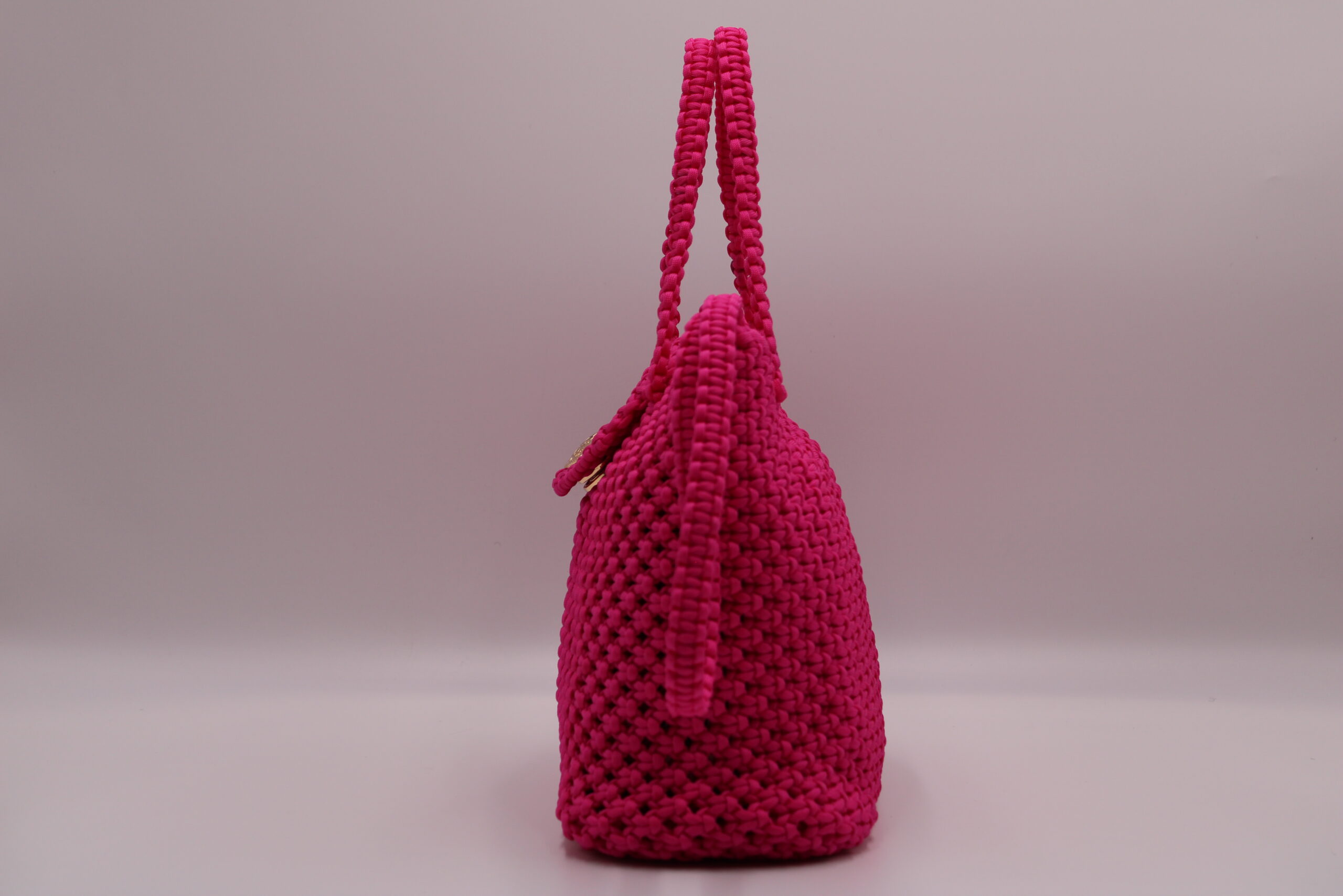 Fuchsia tote bag 100% hand-woven