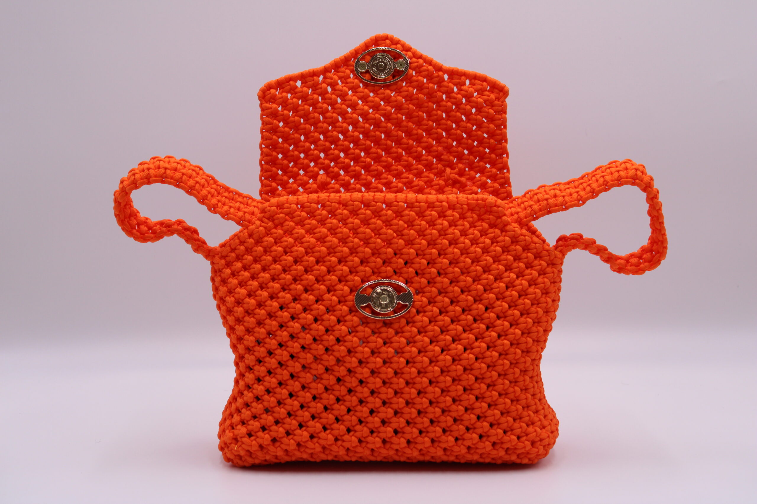 MANDARINE ORANGE COLOR 100% HAND-WOVEN WITH THE SMALL INTERNAL POCKET