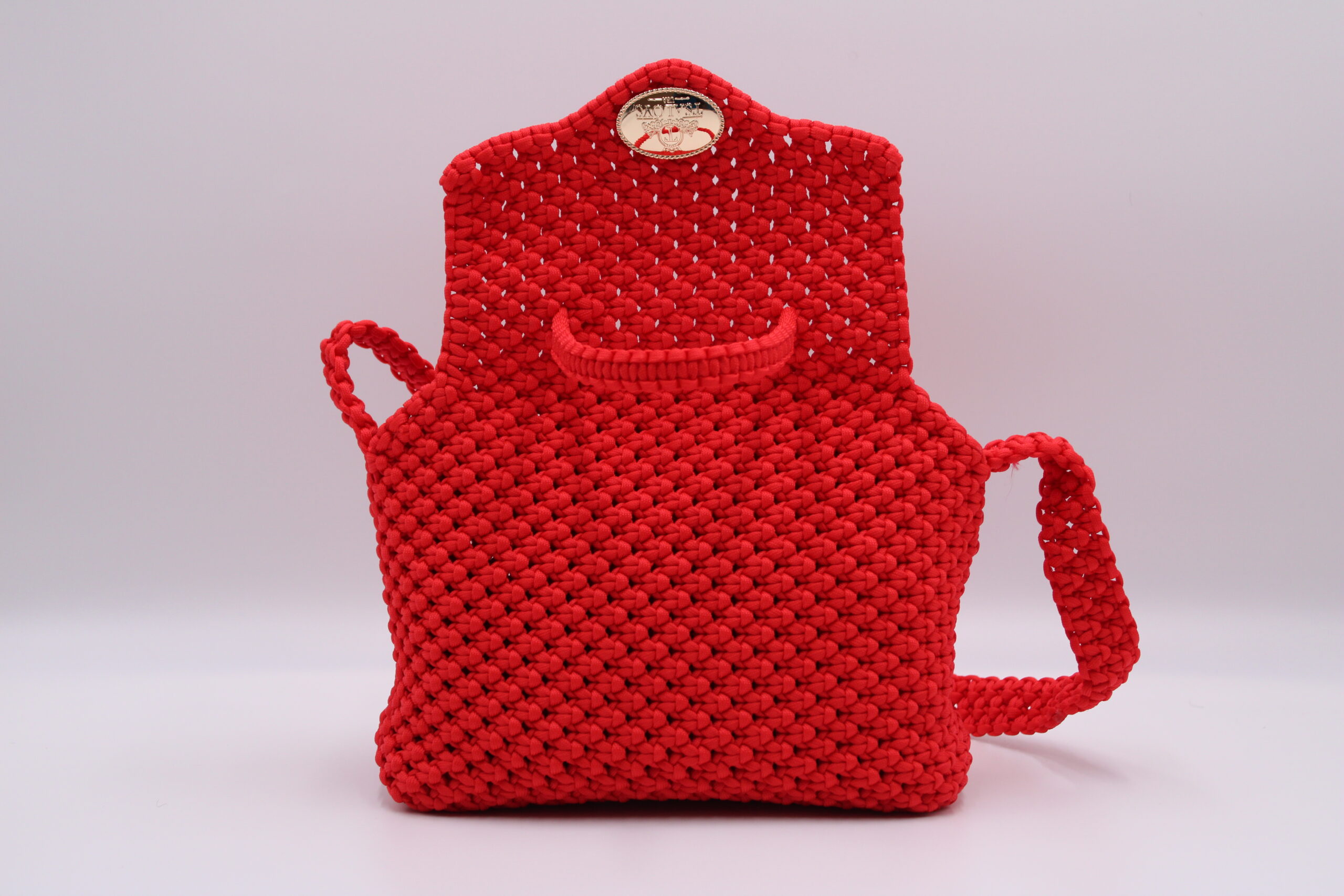 MOABI RED COLOR 100% HAND-WOVEN WITH THE SMALL INTERNAL POCKET
