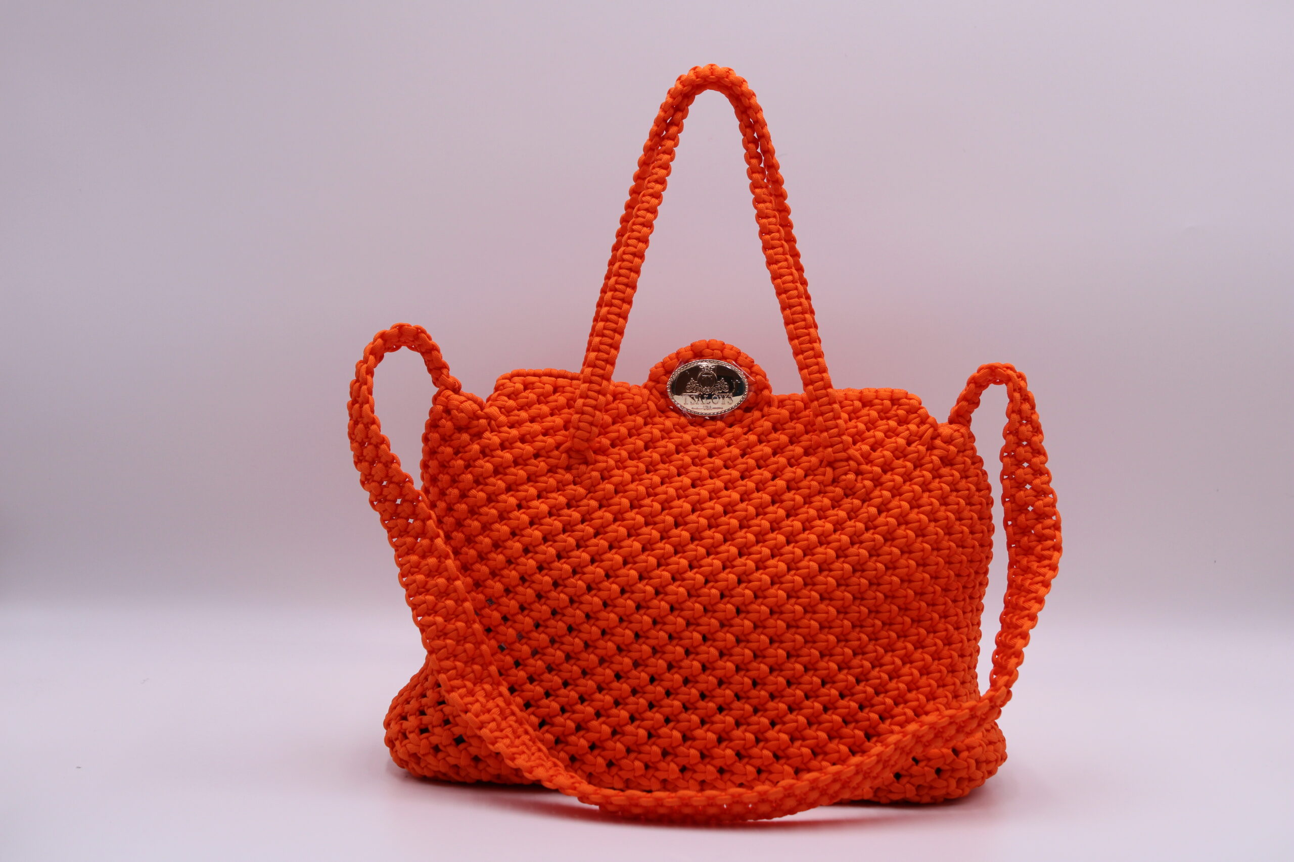 TAMTAM WEEKEND Elegant midsized tote bag 100% hand-woven