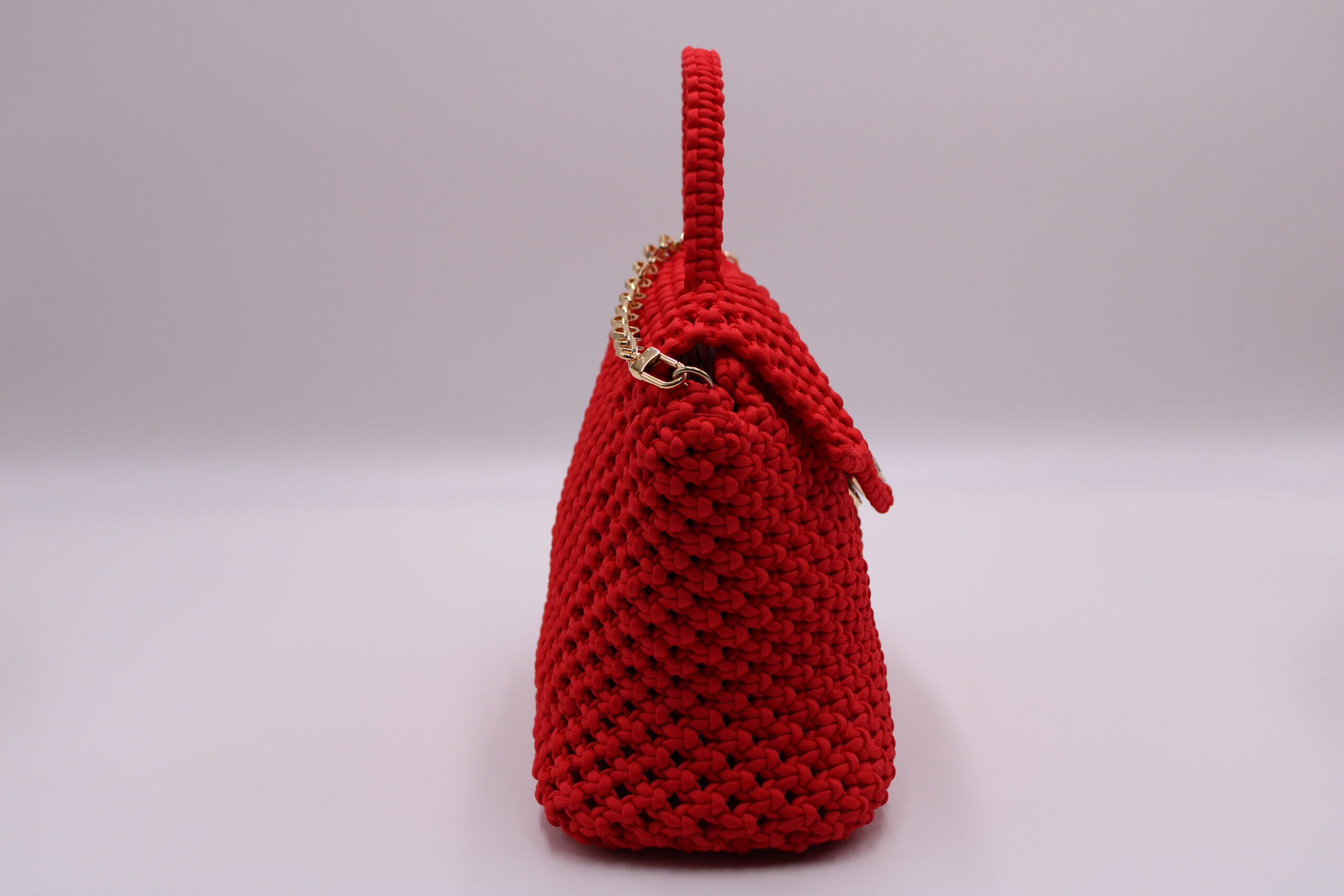 AKOM 100% HAND-WOVEN WITH SMALL INTERNAL POCKET